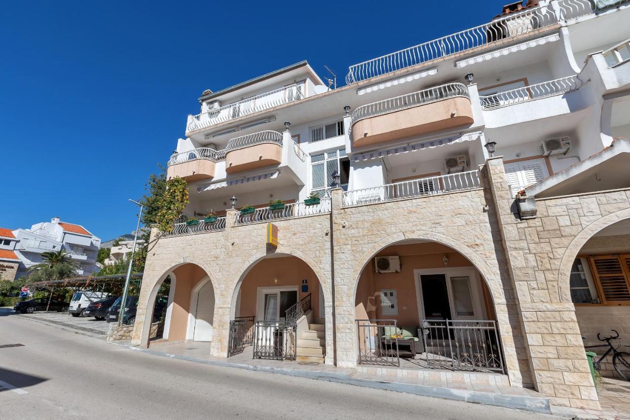Apartments Zorica Tučepi Exterior foto