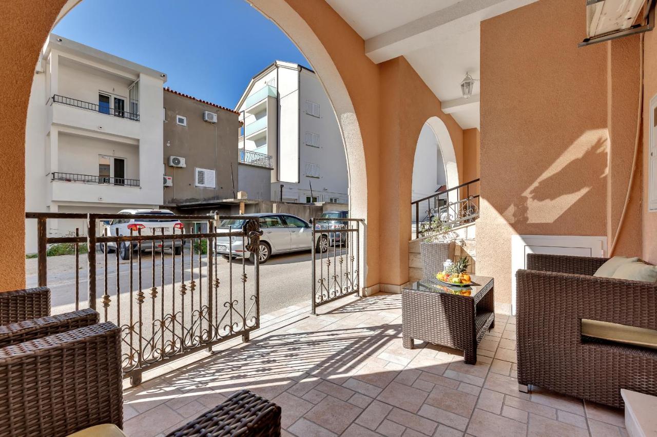 Apartments Zorica Tučepi Exterior foto
